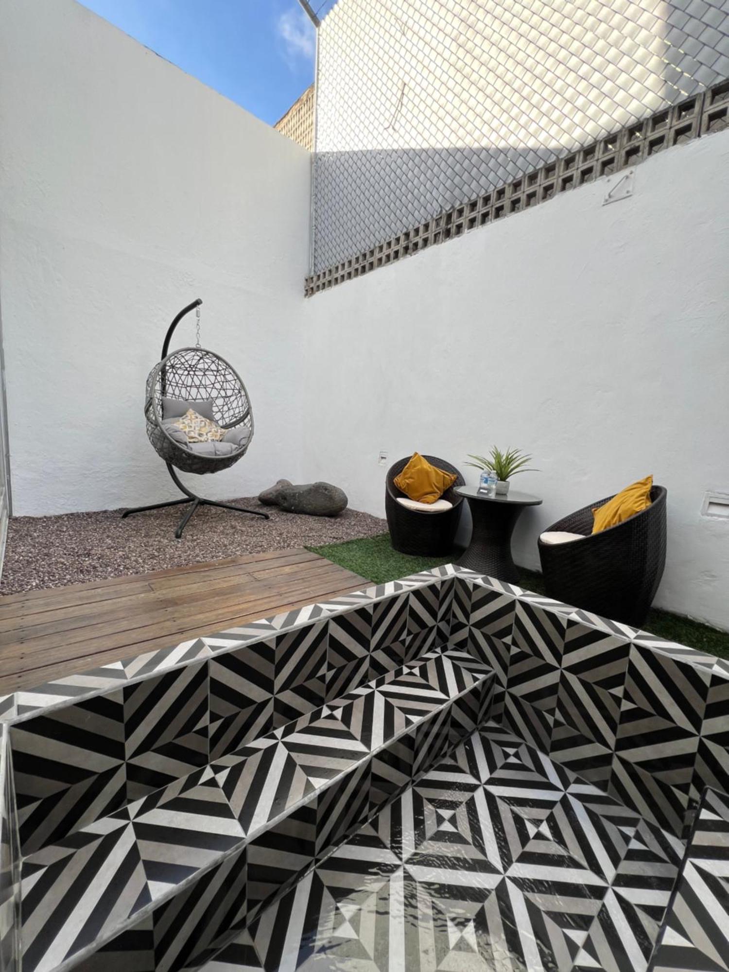 Hotel Clarum 101 Запопан Екстериор снимка