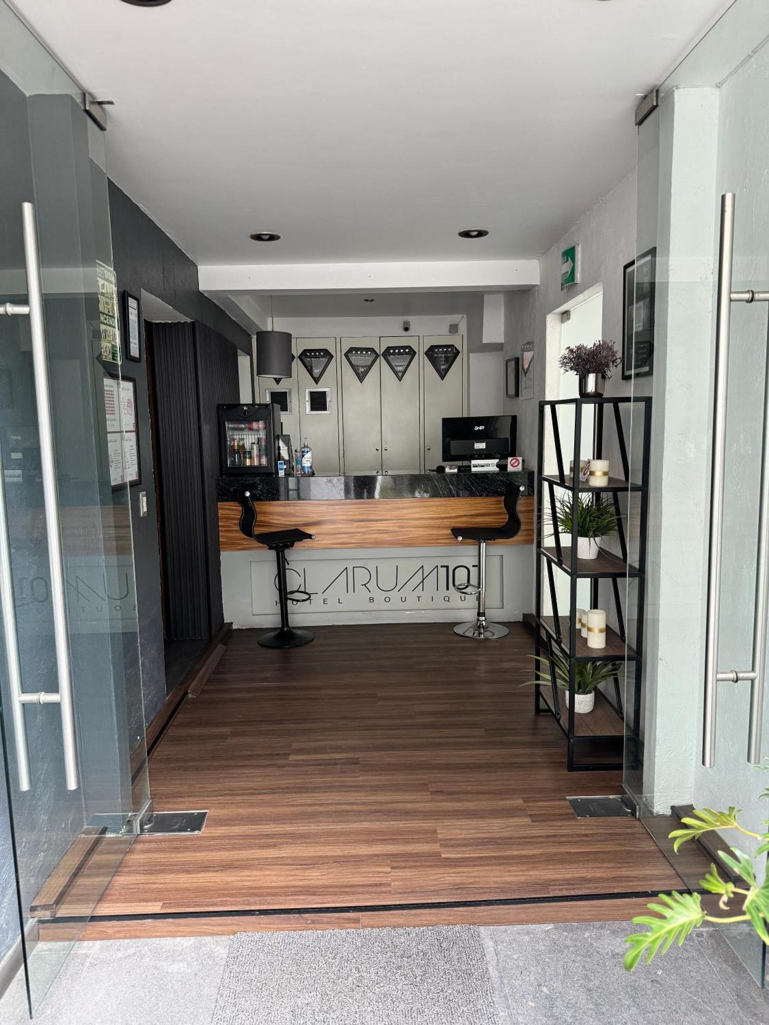 Hotel Clarum 101 Запопан Екстериор снимка